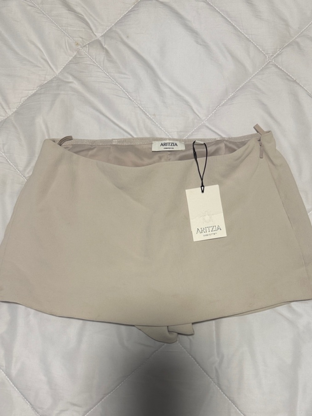 Aritzia Jewel Neutral Beige Mini Skort